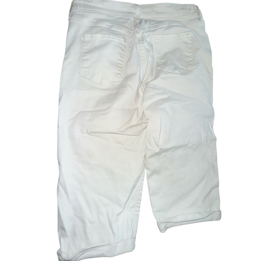 Levi's White Women's Bermuda Shorts - Picture 4 of 5